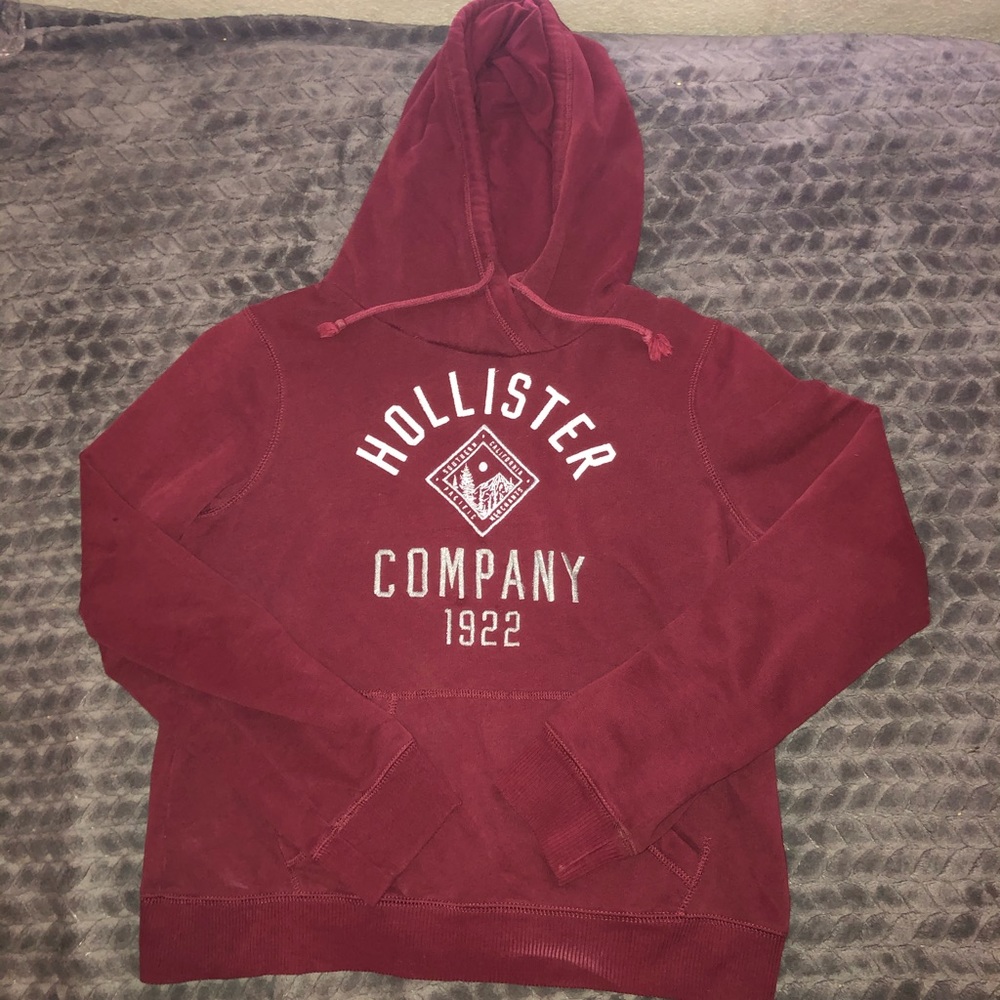 Hollister pullover hoodie
